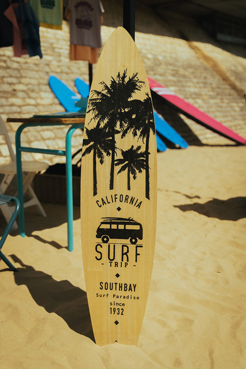 Location de planches de surf et paddles à Royan avec AQUAKID'S GLISS